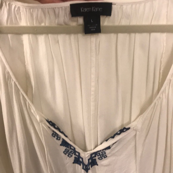Embroidered Karen Kane top - Picture 2 of 3